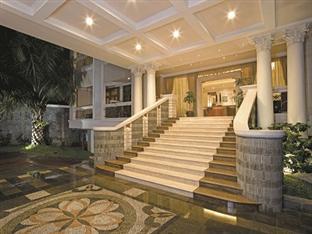 Le Beringin Hotel Salatiga Buitenkant foto
